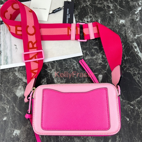 NWOT MARC JACOBS the snapshot shoulder bag - Picture 3 of 10